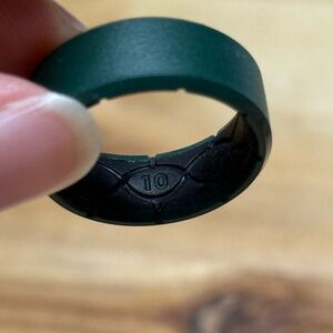 GROOVE LIFE ZEUS Green Men’s silicone Ring